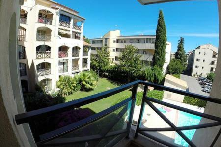 Les Coralines Appartamento Sainte-Maxime Esterno foto